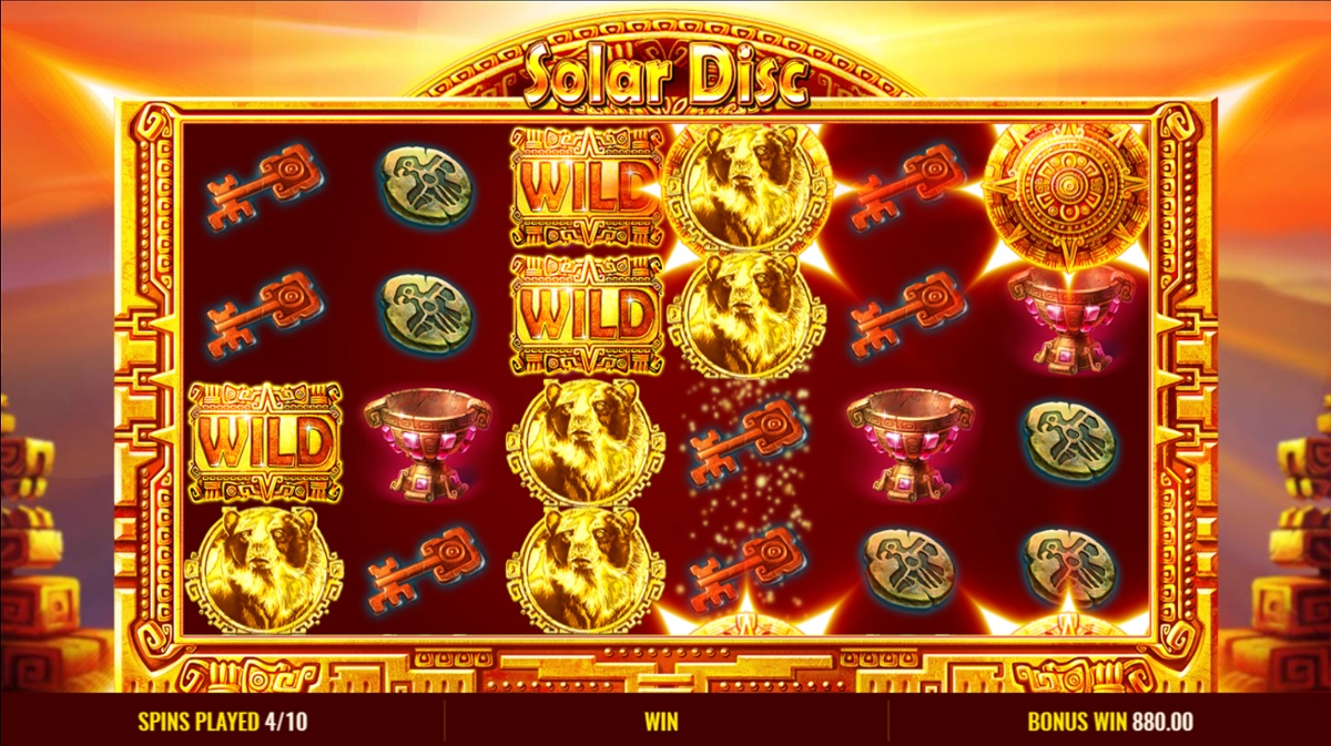 Solar Disc symbol turns into wild symbols