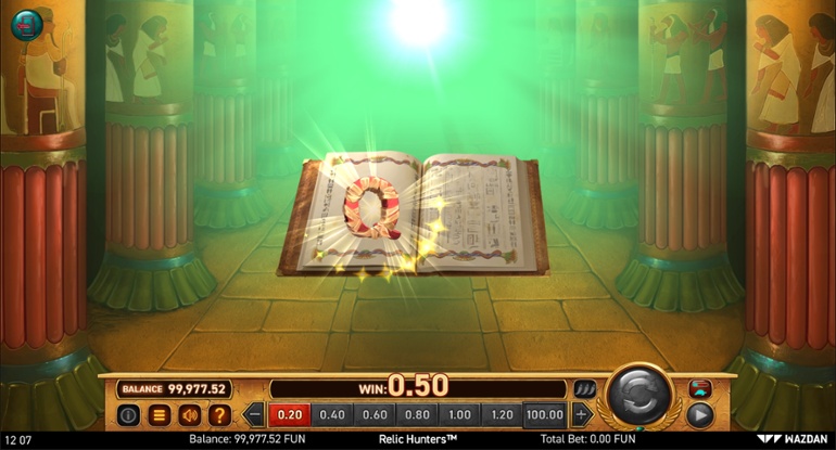 Expanding symbol in Relic Hunters free spins