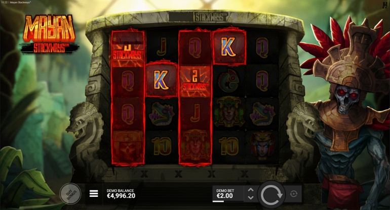 Mayan Stackways slot with the main feature