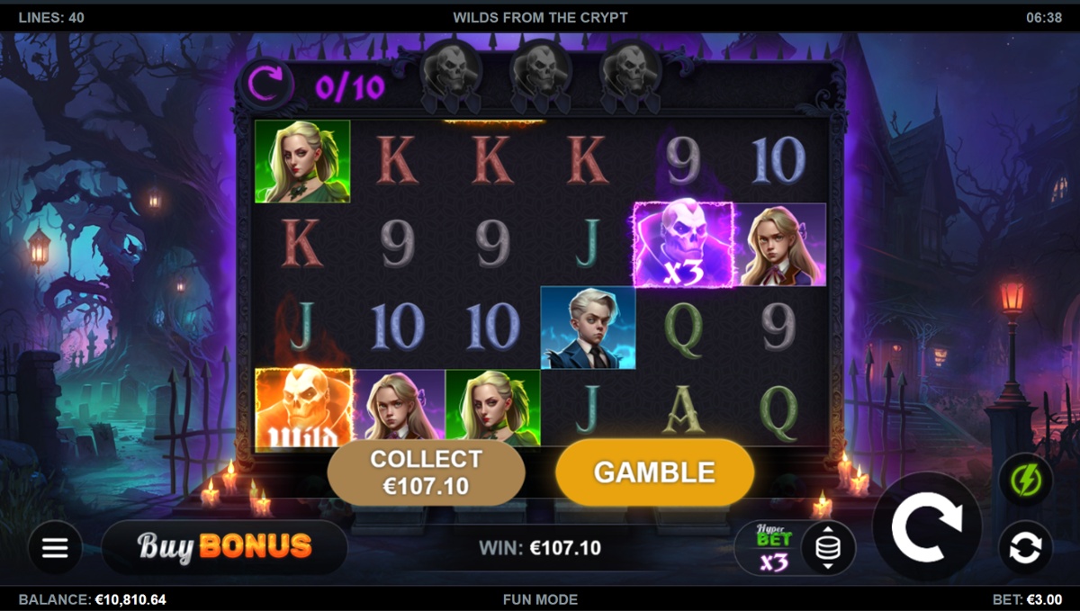 Wilds From the Crypt - Gamble feature